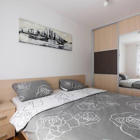 Apartment Lana Marina Eksteriør bilde